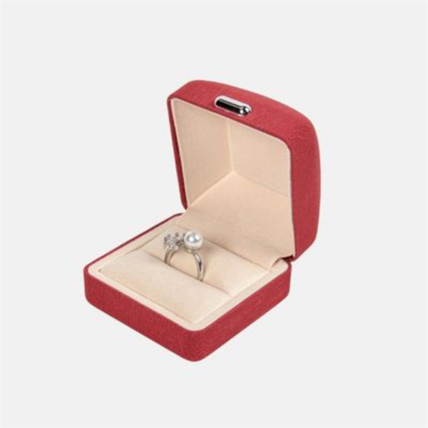 Curved Top Leather Jewelry Packaging Box Wholesale