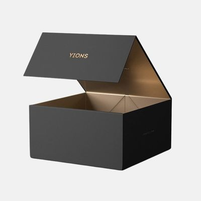 Black Clothing Folding Flip Gift Box Wholesale